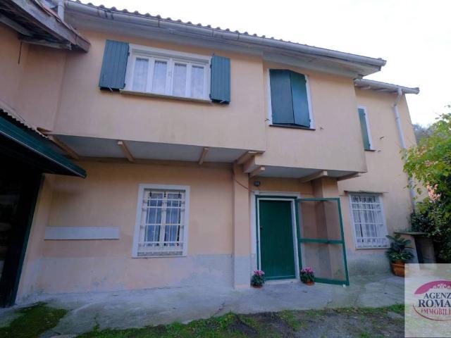 Casa indipendente in vendita a Stella SV