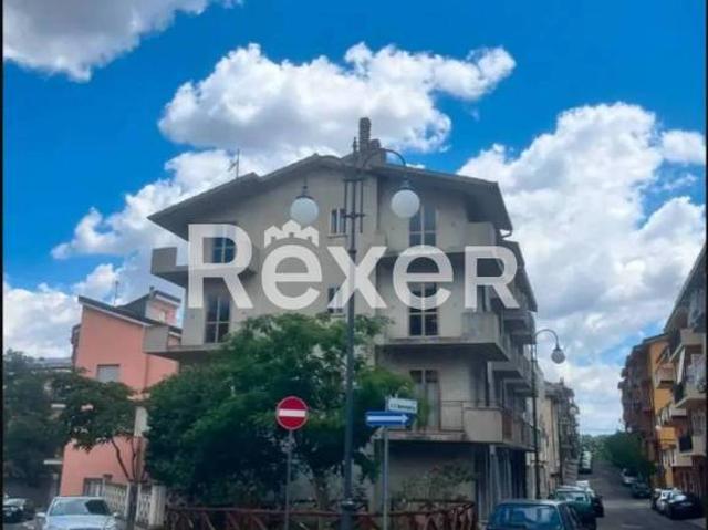 Casa indipendente in vendita a Stigliano via Kennedy