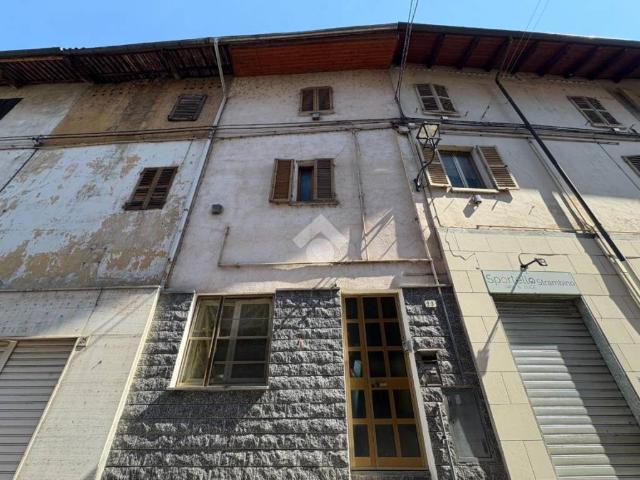 Casa indipendente in vendita a Strambino TO