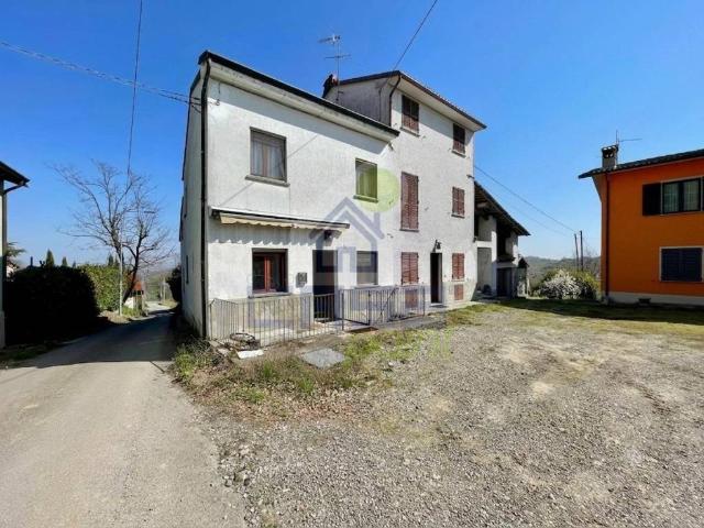 Casa indipendente in vendita a Stradella PV