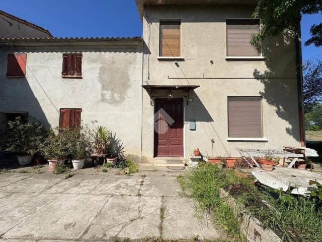 Casa indipendente in vendita a Suzzara MN