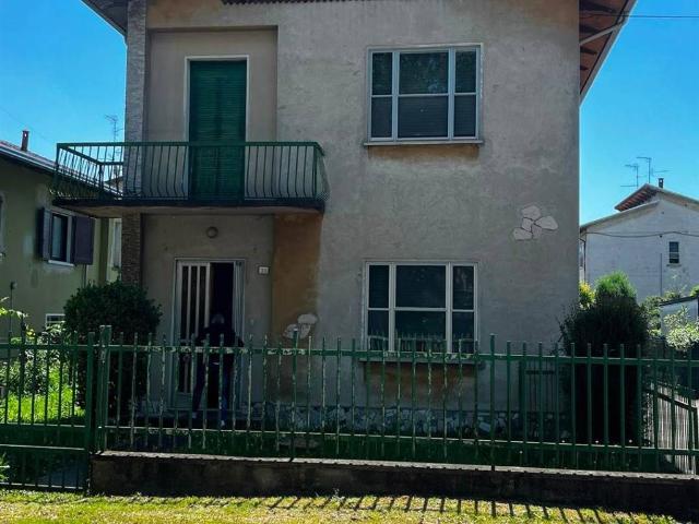 Casa indipendente in vendita a Suzzara MN