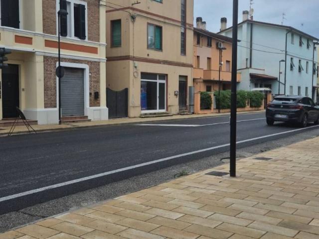 Casa indipendente in vendita a Potenza Picena MC