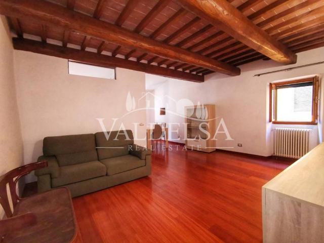 Casa indipendente in vendita a Poggibonsi SI