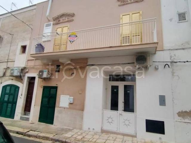 Casa indipendente in vendita a Polignano a Mare via Giacomo Matteotti
