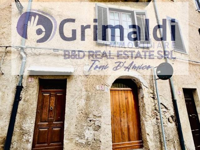 Casa indipendente in vendita a Polizzi Generosa PA