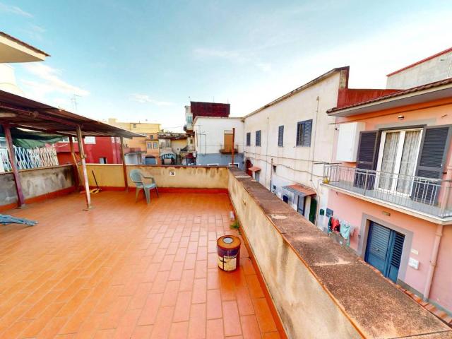 Casa indipendente in vendita a Pomigliano d'Arco NA