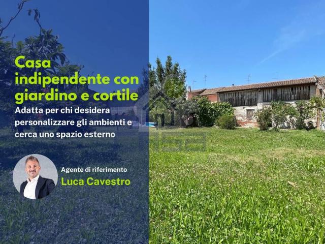 Casa indipendente in vendita a Pomponesco MN