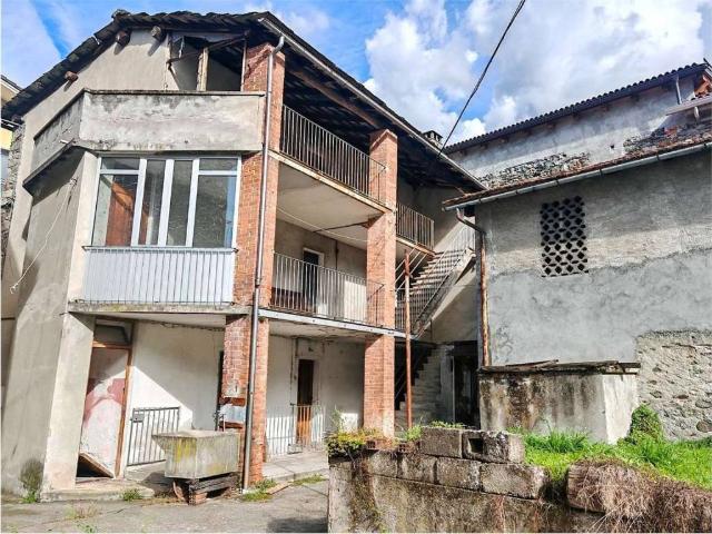 Casa indipendente in vendita a Pont Saint Martin AO