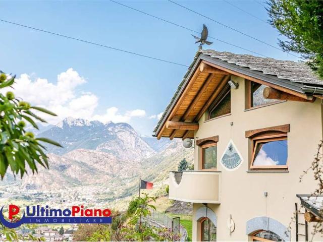 Casa indipendente in vendita a Pont Saint Martin via Ivery, 4
