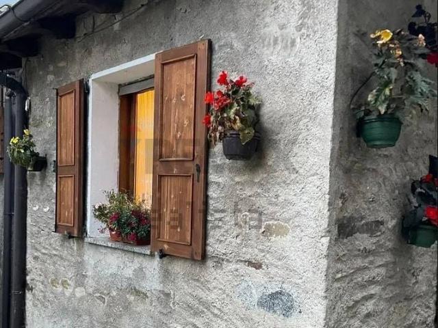 Casa indipendente in vendita a Ponte di Legno BS