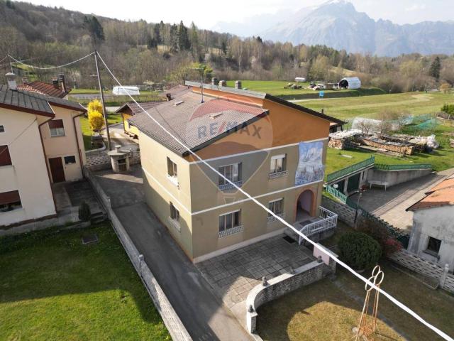 Casa indipendente in vendita a Ponte Nelle Alpi