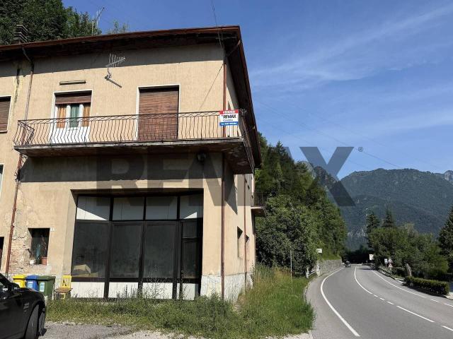 Casa indipendente in vendita a Ponte Nelle Alpi