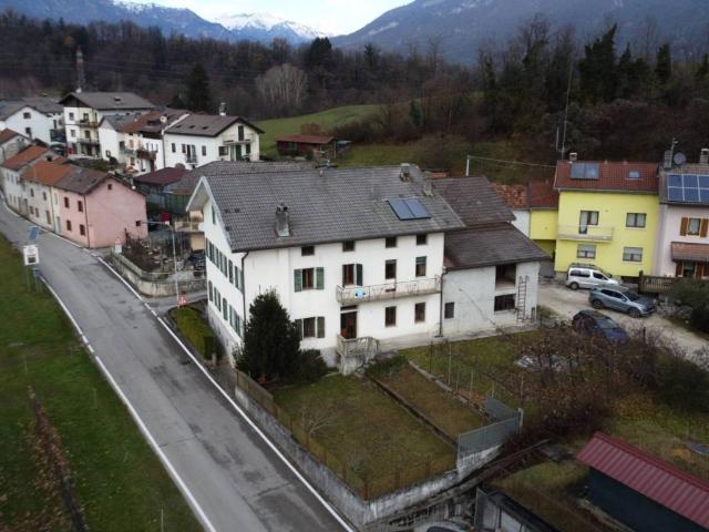 Casa indipendente in vendita a Ponte nelle Alpi BL