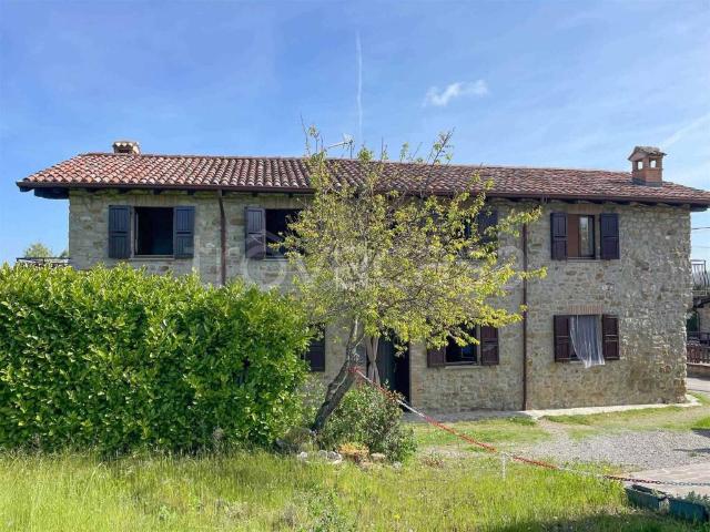 Casa indipendente in vendita a Ponte Nizza via Sant'Alberto, 3