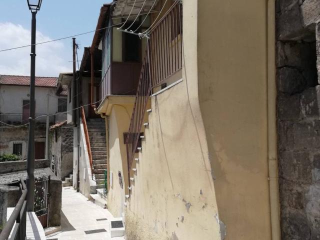 Casa indipendente in vendita a Pontelatone CE