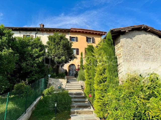 Casa indipendente in vendita a Ponteranica Alta, Ponteranica