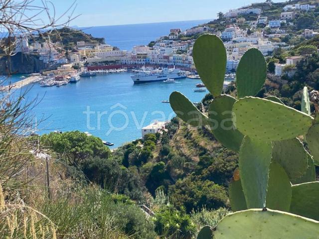 Casa indipendente in vendita a Ponza via Sopra Giancos