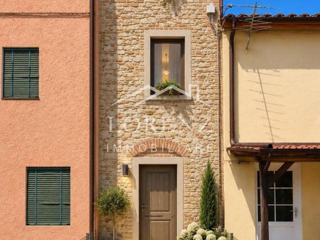 Casa indipendente in vendita a Porcari LU