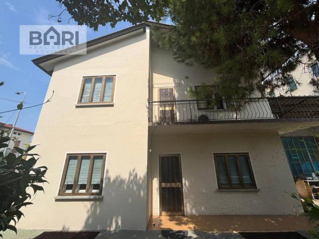 Casa indipendente in vendita a Pordenone PN