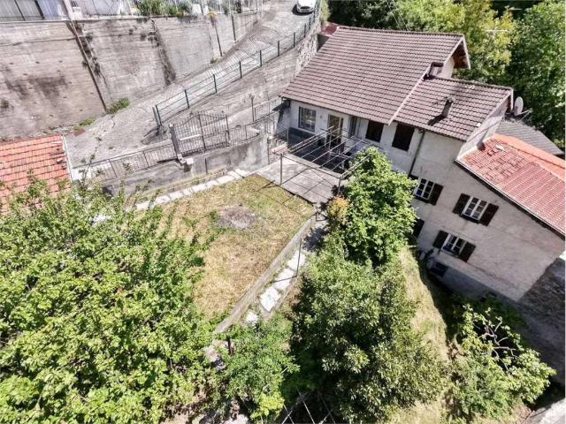Casa indipendente in vendita a Pornassio IM