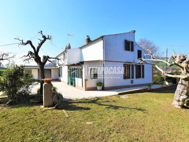 Casa indipendente in vendita a Porto San Giorgio