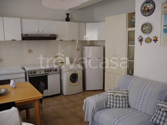 Casa indipendente in vendita a Porto San Giorgio via Augusto Murri, 24