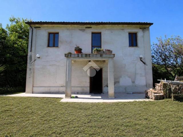 Casa indipendente in vendita a Porto Recanati MC