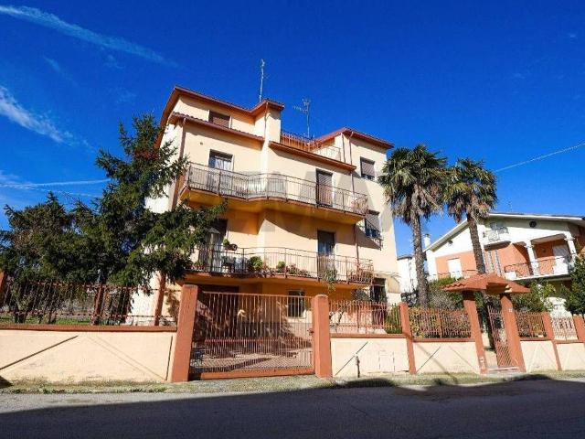 Casa indipendente in vendita a Portocannone
