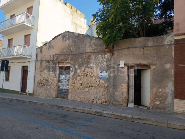 Casa indipendente in vendita a Portopalo di Capo Passero via Giuseppe Giardina, 8