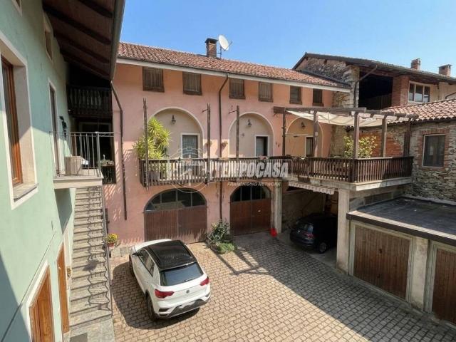Casa indipendente in vendita a Porte TO