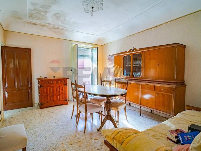 Casa indipendente in vendita a Paterno'