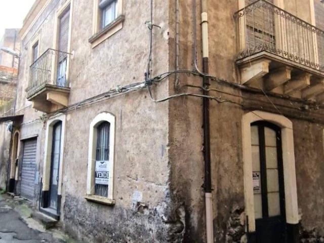 Casa indipendente in vendita a Paternò CT