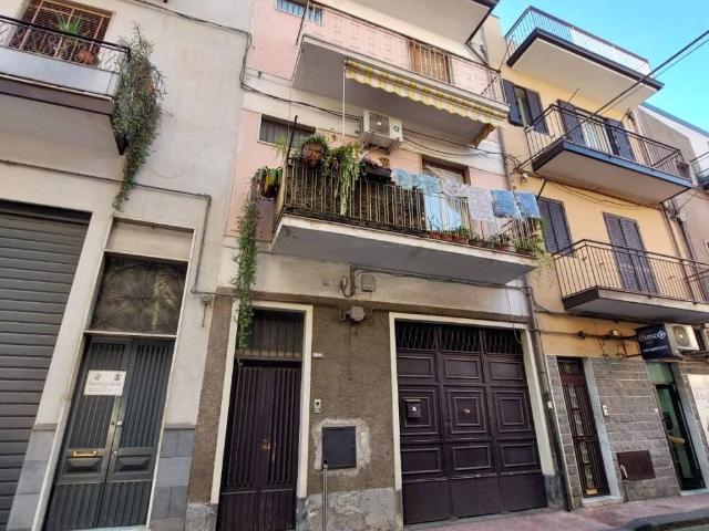 Casa indipendente in vendita a Paternò CT
