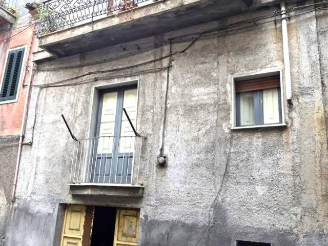 Casa indipendente in vendita a Paternò CT