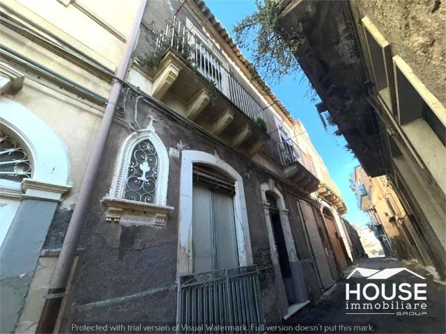 Casa indipendente in vendita a Paternò CT