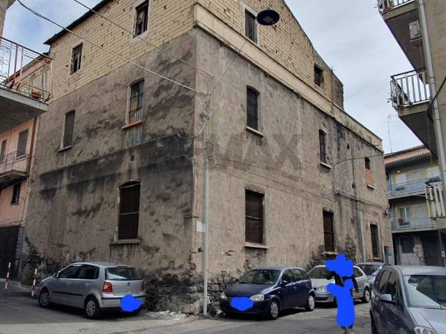 Casa indipendente in vendita a Paternò CT