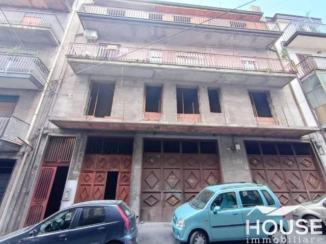 Casa indipendente in vendita a Paternò CT