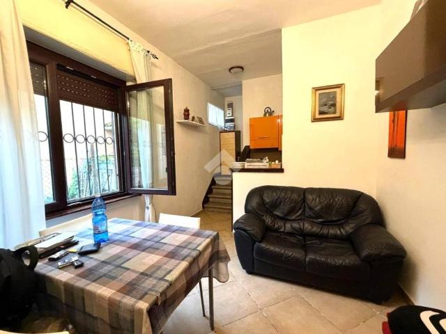 Casa indipendente in vendita a Pavia PV