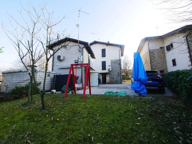 Casa indipendente in vendita a Pavullo nel Frignano MO