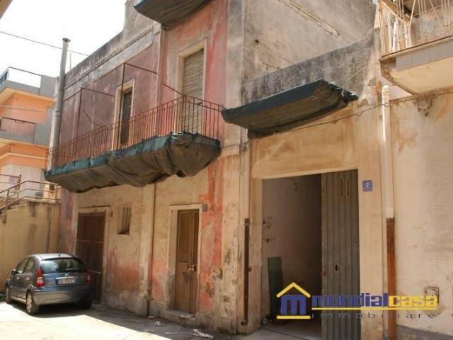 Casa indipendente in vendita a Pachino SR