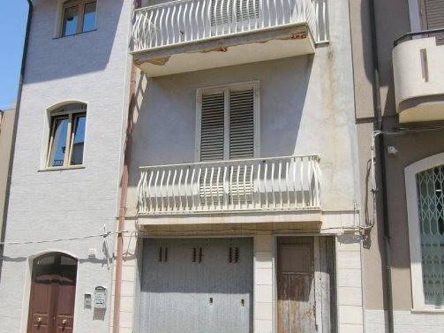 Casa indipendente in vendita a Pachino SR