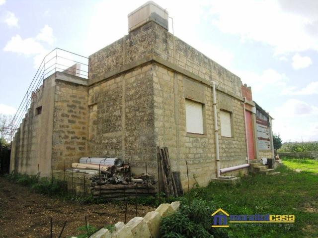 Casa indipendente in vendita a Pachino SR