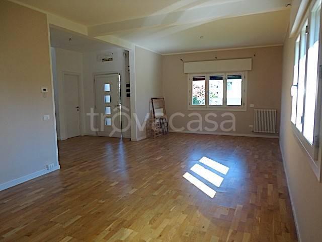 Casa indipendente in vendita a Padova via Beato Luigi Guanella, Pontevigodarzere Isola di Torre