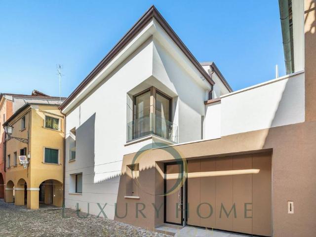 Casa indipendente in vendita a Padova via Calfura, 4, Savonarola Ponte Molino
