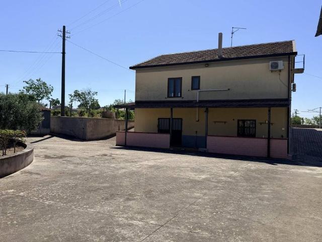 Casa indipendente in vendita a Paduli BN