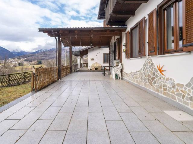 Casa indipendente in vendita a Paesana CN