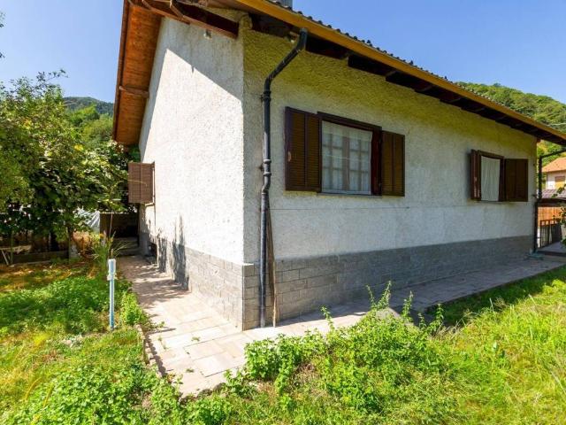 Casa indipendente in vendita a Paesana CN