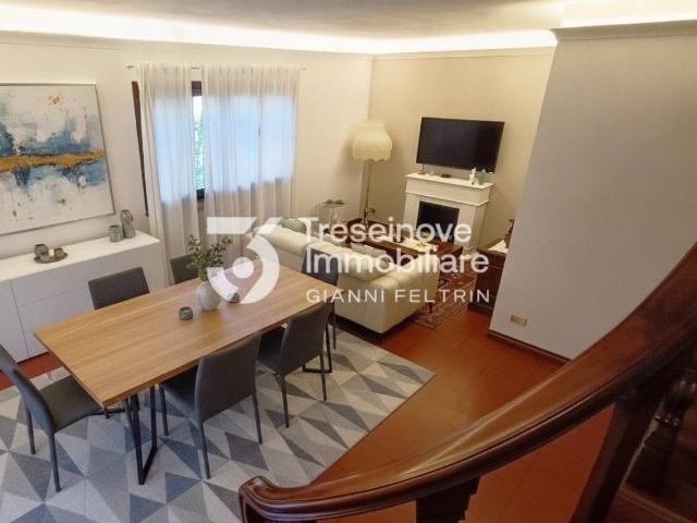 Casa indipendente in vendita a Paese TV
