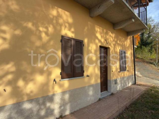 Casa indipendente in vendita a Palazzo Canavese via Piverone